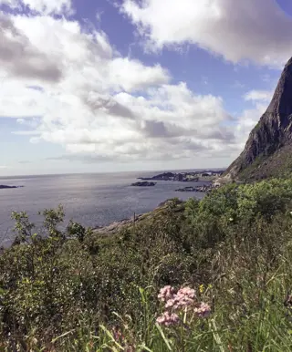 Wandern, Surfen und Relaxen in Henningsvær